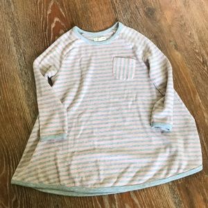 Tucker Tate tunic, baby pink and heather Gray.